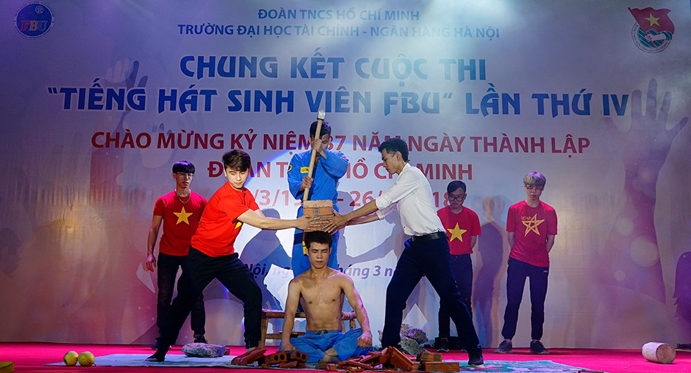 Tiếng hát Sinh Viên FBU lần 4 8